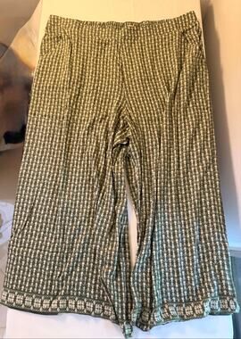 Max Studio London Wide Leg Crop Pants 3X Olive Green Ivory Print NWT